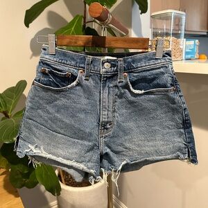 Abercrombie cut off shorts